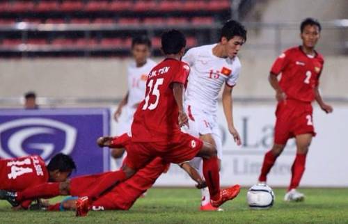U19 Việt Nam (áo trắng) hoàn thành mục tiêu giành vé dự VCK U19 châu Á. Ảnh: Phương Anh/thethaovietnam