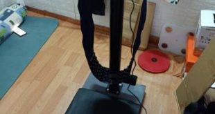 z2945335490435 51be383cc517e2e75fd97e031014ace0 310x165 - máy massage bụng
